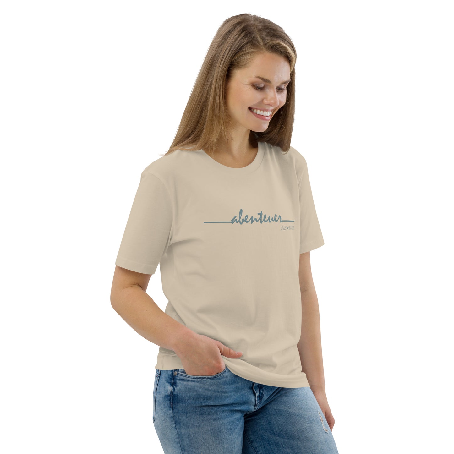 Shirt Abenteuer desert mockup2
